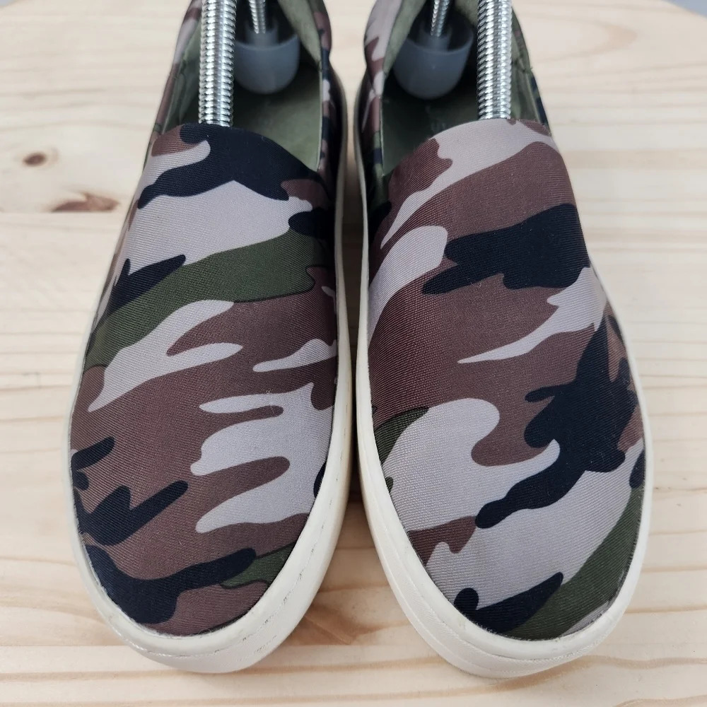 J/ Slides Harlow Slip-on Platform Sneaker In Green Camo Lycra. Platform Size 7.5 - Picture 12 of 12